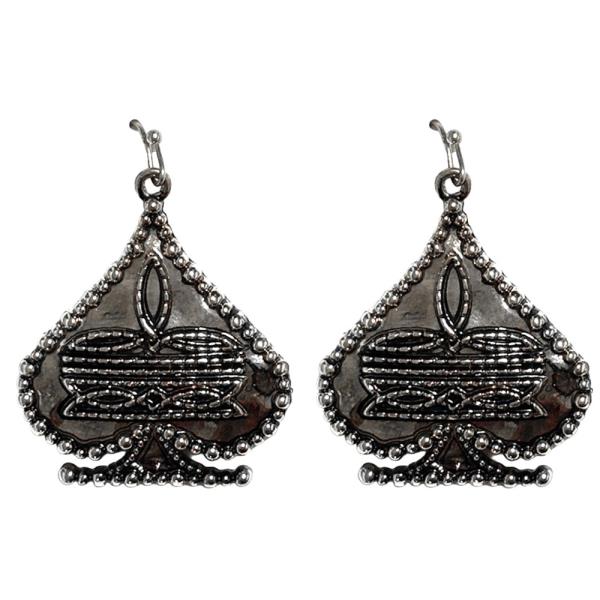 WESTERN EMBOSSED SPADE TEARDROP DROP EARRING