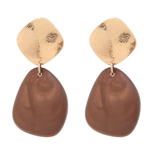 METAL RESIN DANGLE EARRING
