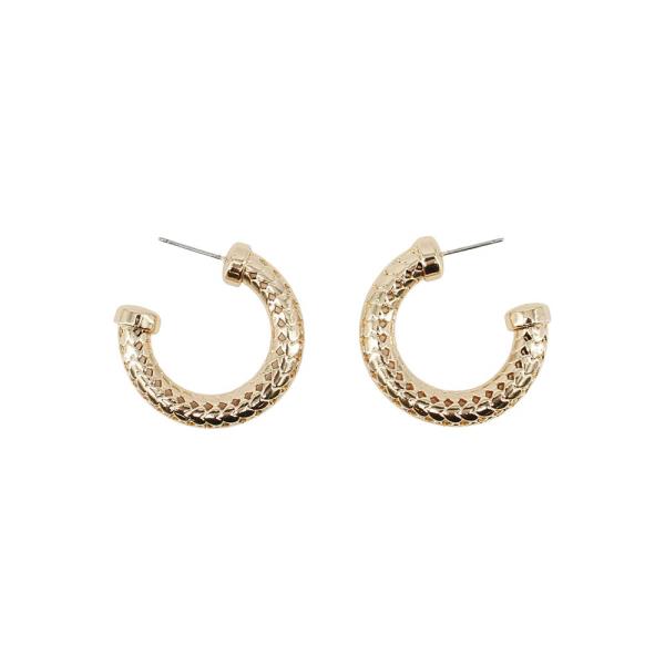 TEXTURED METAL C HOOP EARRING