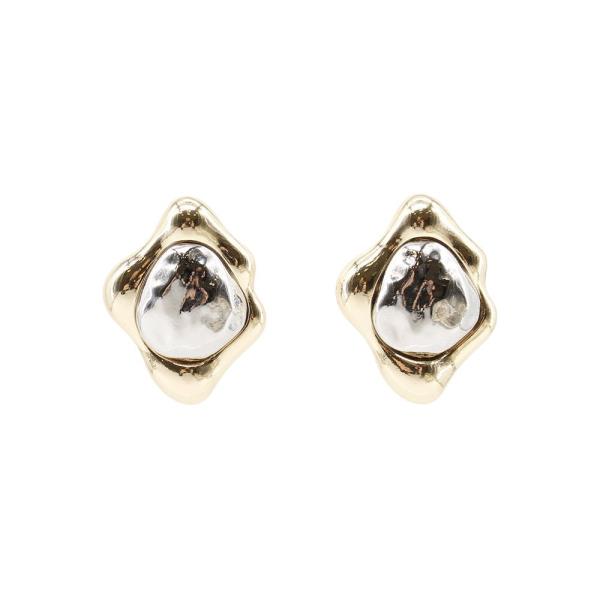 HAMMERED POST  EARRING