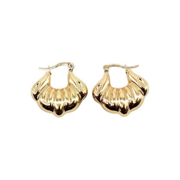 SHALL STYLE HUGGIE EARRING