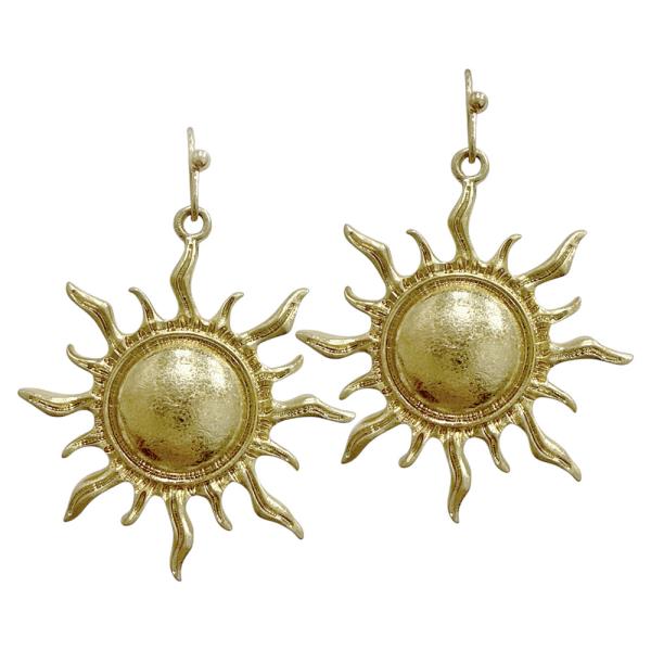METAL SUN DANGLE EARRING