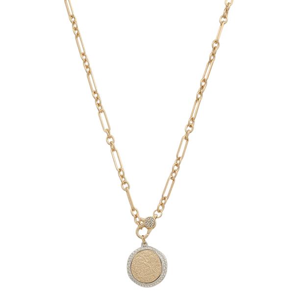 CENTRAL MEDALLION PENDANT CHAIN LINK NECKLACE