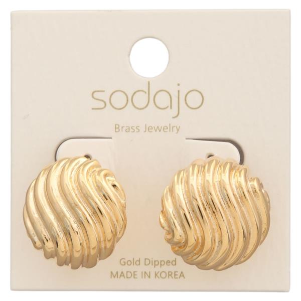 SODAJO GOLD DIPPED WAVE ROUND STUD EARRING