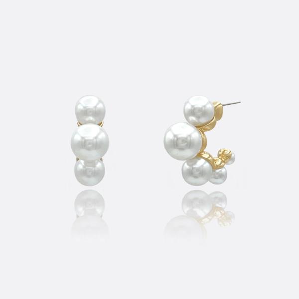 GRADUAL MULTI PEARL HUGGIE HOOP EARRING