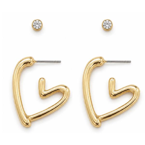 OPEN HEART STUD EARRING