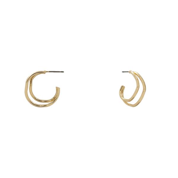 OPEN METAL HOOP EARRING