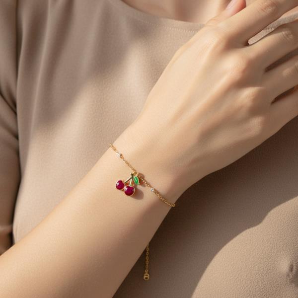METAL CHAIN CHERRY CHARM BRACELET