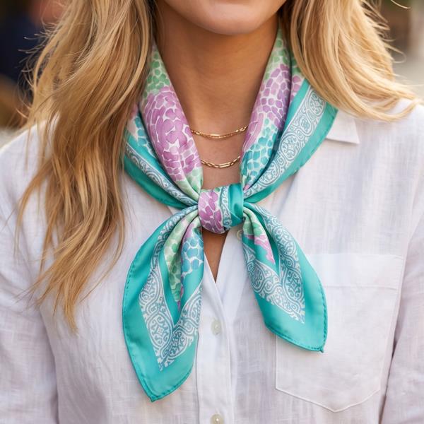 WATERCOLOR BLOSSOM PRINT BANDANA