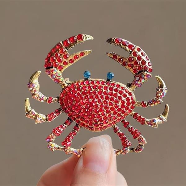 RHINESTONE CRAB BROOCH