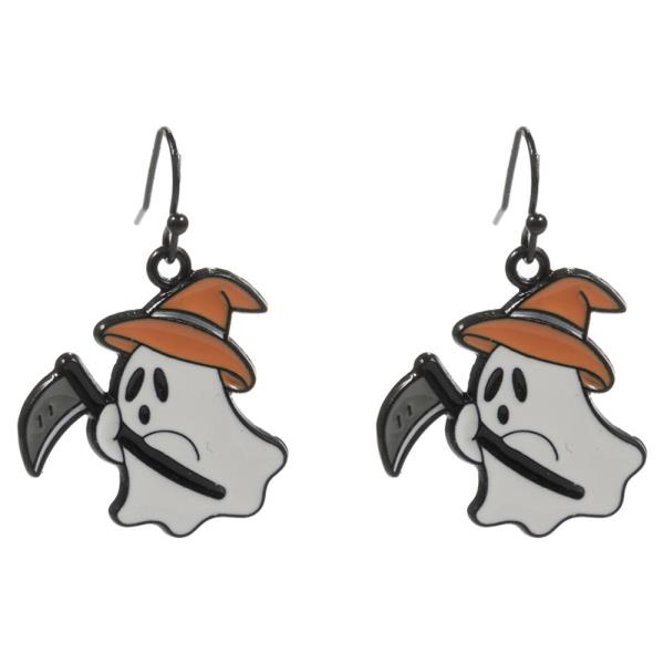 HALLOWEEN  SPOOKY GHOST DANGLE EARRING