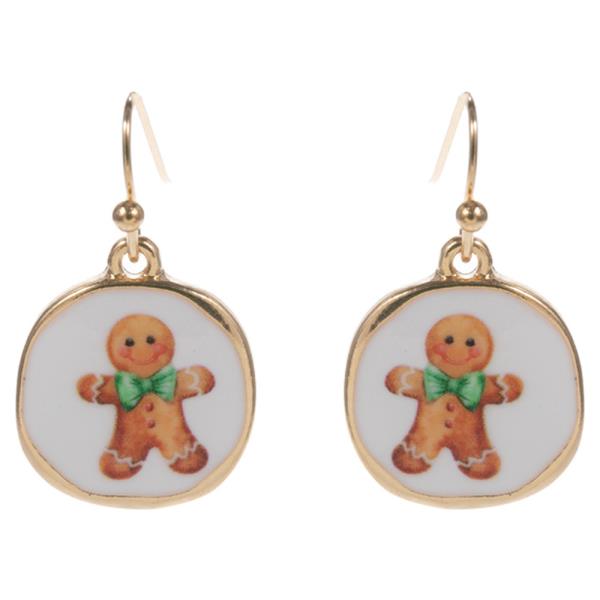 GINGERBREAD MAN PATTERN ON ROUND SHAPED EARRING