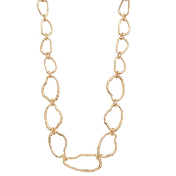 METAL LINK NECKLACE