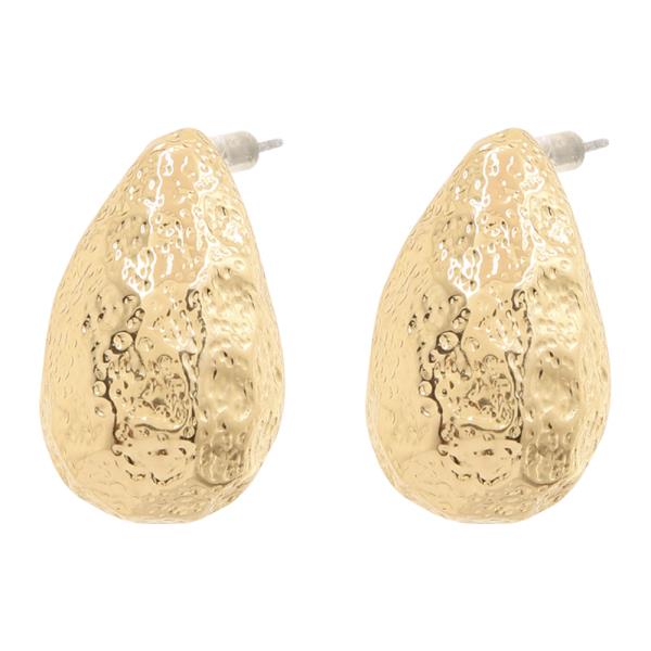 HAMMERED TEXTURE TEARDROP SHAPE POST EARRING