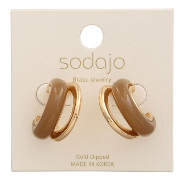 METAL COLOR C HOOP EARRING