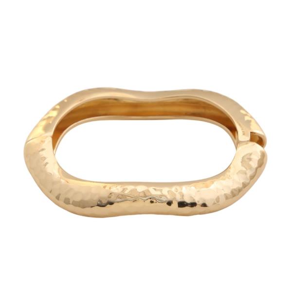 TEXTURED HINGE BANGLE