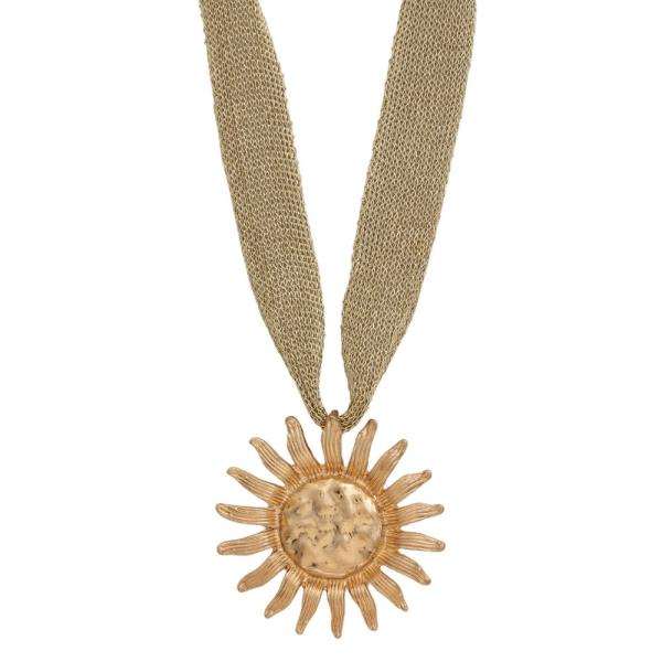 METAL NET LINE SUN PENDANT NECKLACE