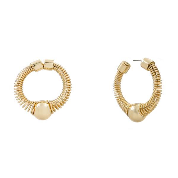 WOVEN METAL HOOP EARRING