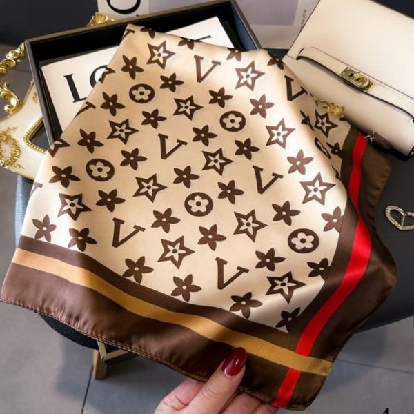 GEOMETRIC MONOGRAM PRINT SILKY BANDANA SQUARE NECK SCARF