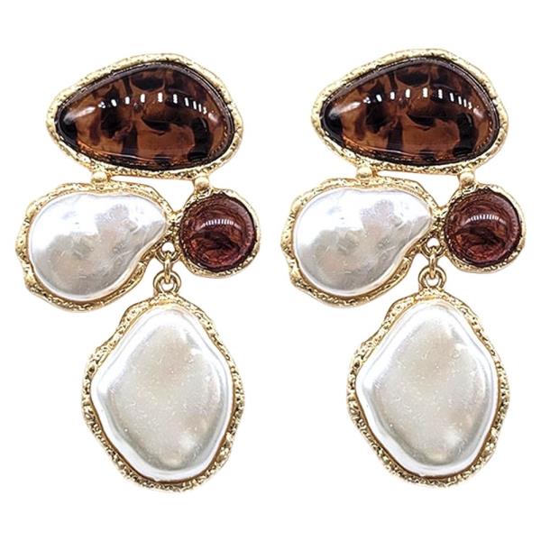 RESIN PEARL GEOMETRIC DROP EARRING