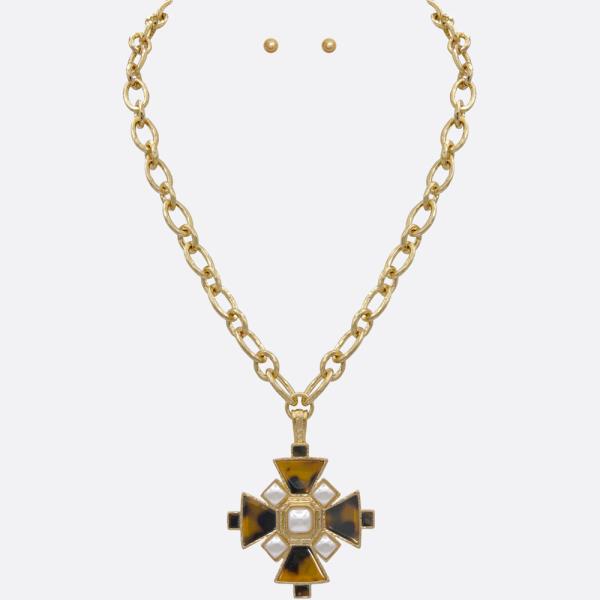 STATEMENT CROSS W ACETATE NECKLACE