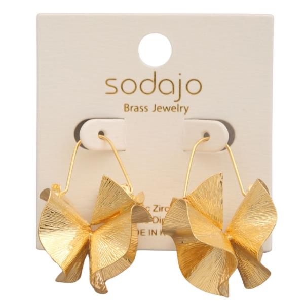 SODAJO BRASS GOLD DIPPED CZ FOLDED FAN DANGLE EARRING