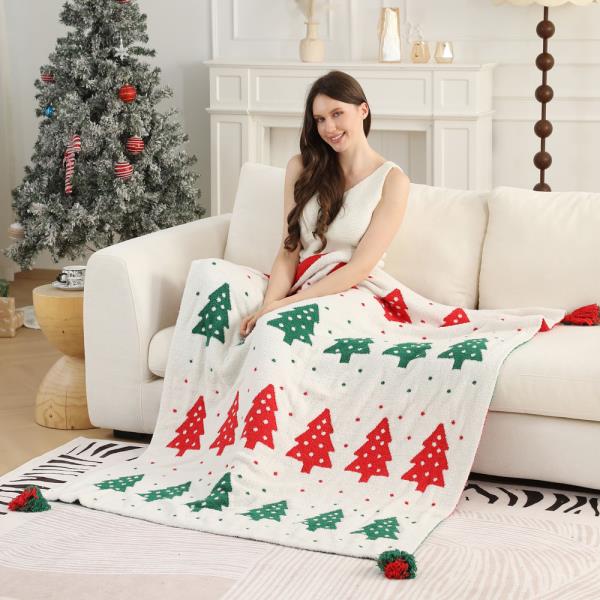 CHRISTMAS HOLIDAY THROW BLANKET WITH TASSEL