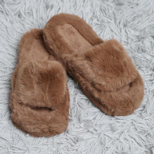 FUZZY SOLID COLOR OPEN-TOE SLIPPER
