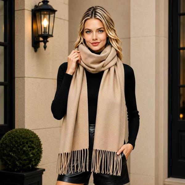 SOLID FRINGE OBLONG SCARF