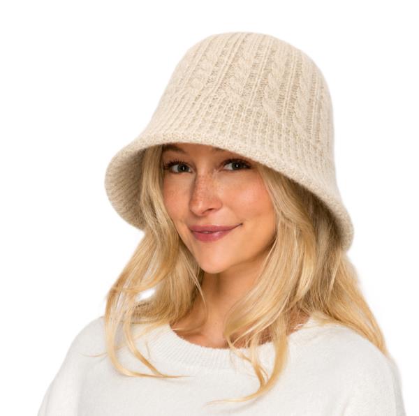 FUZZY CABLE KNIT BUCKET HAT
