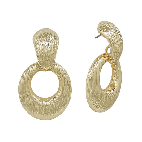 METAL STUD ROUND DROP EARRING